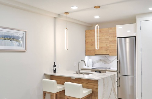 Adams Morgan Condo | Cozy Modern Fabulous 1-bedroom condo in heart of Adams Morgan & Dupont Circle