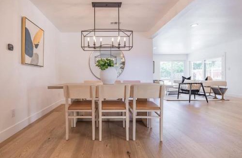 Fullerton House | Cozy Modern Haven w Soothing Ambience & Pool
