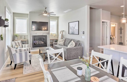 Spearfish Cottage | Cozy & Modern Spearfish Cottage Near Downtown