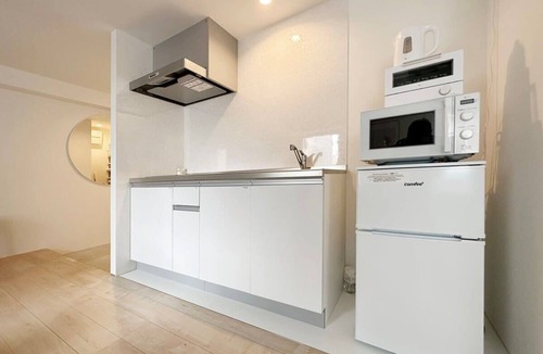 Hiroshima City Centre Apartment | Cozy & Modern Studio Apt 5 Mins Walk to Peace Park