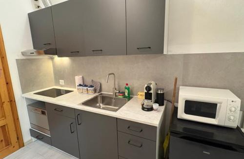 Faidello Apartment | Cozy Mountain Apartment with Cimone view