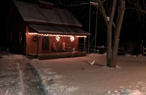 Mount Tabor Cabin | Cozy Mountain Cottage Rental near Green Mountain National Forest