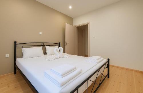 Mytilene Apartment | Cozy Mytilene Downtown