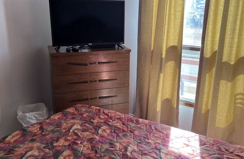 Northwest Calgary Bed & Breakfast | Cozy Nest B&B