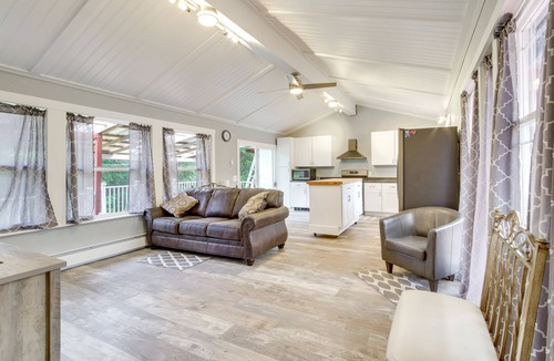 North Bend House | Cozy North Bend Getaway Near Dunes + Ocean!