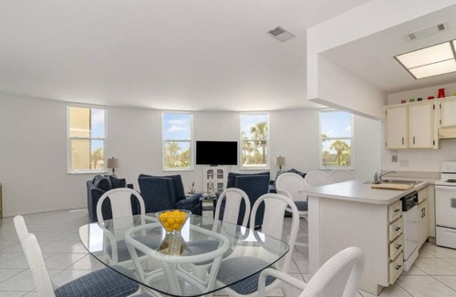 Cocoa Beach Condo | Cozy Oceanfront Condo in the Heart of Cocoa Beach at 333 By the Sea