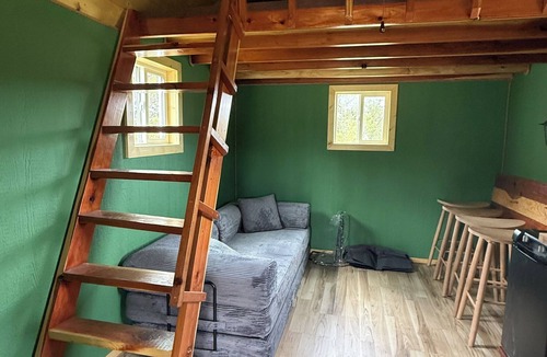 Billings Cabin | Cozy Off Grid Cabin on the Prairie perfect for your getaway to Montana