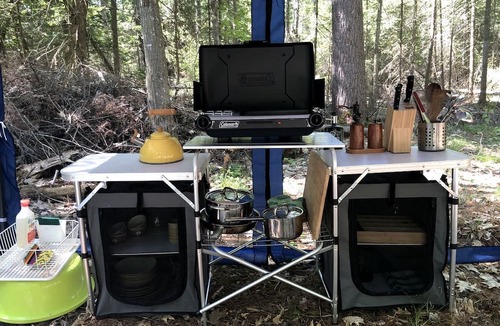 Manitoulin District RV Rental | Cozy Off-Grid Canvas Bell Tent Surrounded by Nature for a Peaceful Getaway in Tehkummah, Ontario