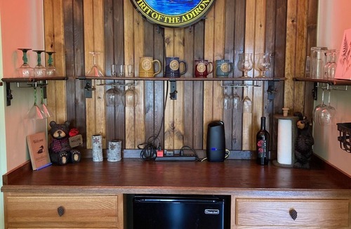 Town of Webb House | Cozy, peaceful "camp" in Hollywood Hills, just north of the town of Old Forge