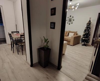 Craiova Apartment | Cozy Place