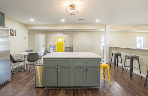 Stone Mountain House | Cozy Pool Staycation Getaway