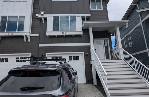 Langford House | Cozy Private 1- Bedroom Suite in Westhills