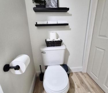Moncton Apartment | Cozy Private Bachelor Unit King Size bed