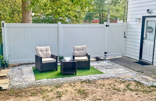 Buford Apartment | Cozy Private Basement Apartment in Buford with AC & Separate Entry