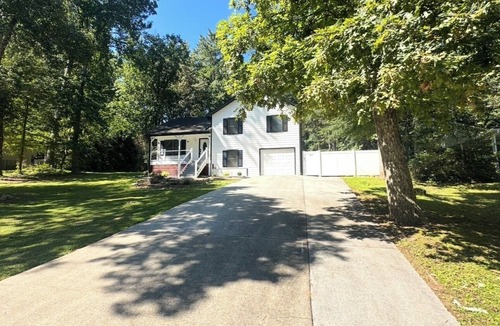 Buford Apartment | Cozy Private Basement Apartment in Buford with AC & Separate Entry