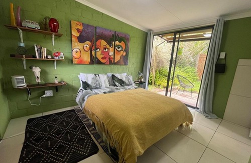 Storms River Ski Chalet | Cozy private cottage with garden views at Ferngrove