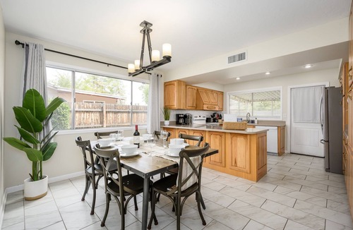 Mesa House | Cozy, private getaway with pool