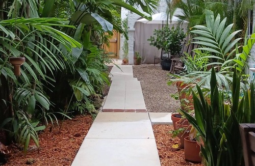 Coral Way Apartment | Cozy private & peaceful guesthouse centrally located to the best of Miami!