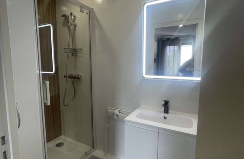Argenteuil House | Cozy Private Room | Coliving 30min from Paris St-Lazare