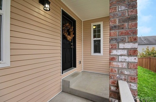 Covington House | Cozy Private Room w/Car Rent Option in Owner-Occupied Home with Modern Comforts