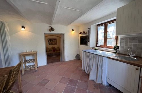 Casellina House | Cozy Private Stone House in Tuscany near Florence with big garden pet friendly