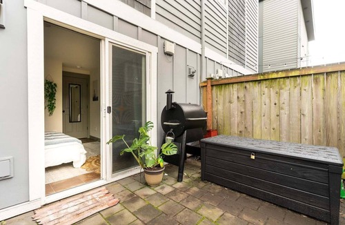 Fremont House | Cozy Private Studio Bed+Bath in Fremont, Seattle
