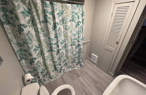 West Mifflin House | Cozy Private Studio w/Kitchenette