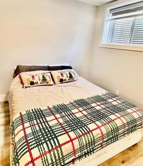 Canyon Meadows Bed & Breakfast | Cozy Private Suite with Separate Entrance & Free Parking