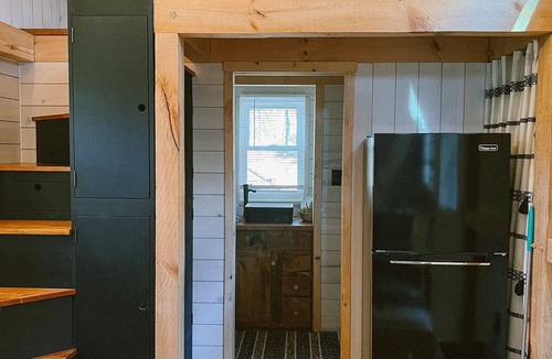 Mattawana House | COZY PSU Rustic Tiny Home and Fishing Retreat