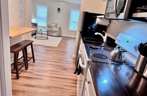 Beaufort House | Cozy & quiet 4 Four. Pets Yes!
