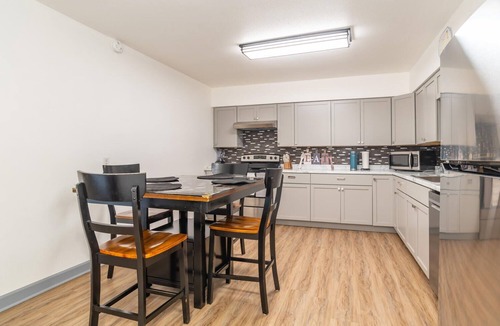 Bloomington Apartment | Cozy & Quiet Apartment Minutes From IU Minutes to Lake Lemon