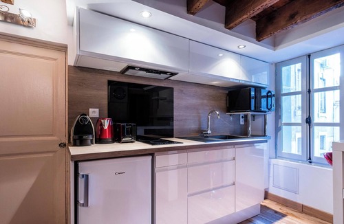 Comedie Apartment | Cozy & quiet studio Place de la Comédie