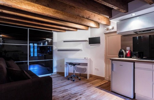 Comedie Apartment | Cozy & quiet studio Place de la Comédie