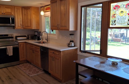 Plainville House | Cozy ranch house located six minutes from downtown Wisconsin Dells.