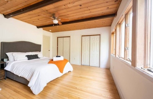 Poughkeepsie House | Cozy, Relaxing Home Close to Everythingn