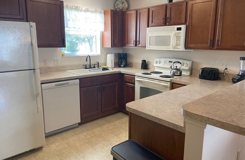 Duval House | Cozy Rental in The Villages, Pet-Friendly, Close to Shopping!