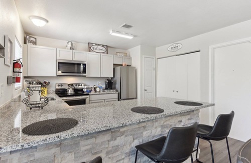 Babcock North House | Cozy Rental Near Medical Center, UTSA, Six Flags, Lackland AFB, La Cantera, Rim