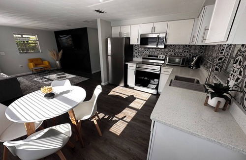 Downtown Zephyrhills Apartment | Cozy Retreat near Downtown Zephyrhills