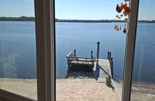 Crystal River House | Cozy Riverfront Retreat in Ozello with hot tub, private dock and amazing views