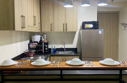 Barangay 76 Condo | Cozy Room in Modern Parañaque Condo with 2 Bedrooms