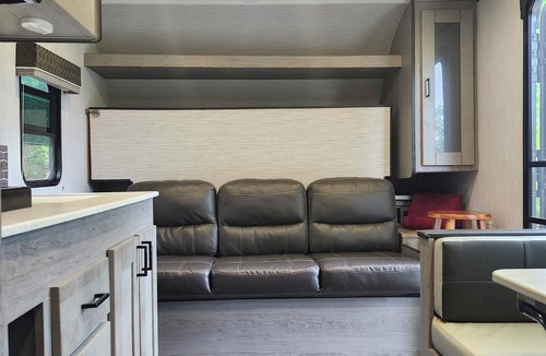 Lake Catherine House | Cozy RV Vacation