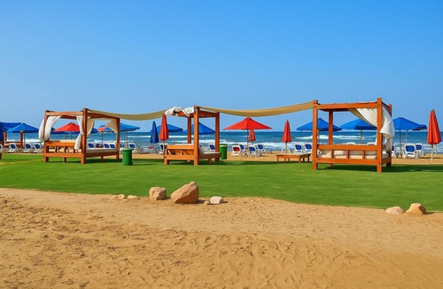 Al-Manasrah Ski Chalet | Cozy Seaside Getaway You’ll Love – Porto Said