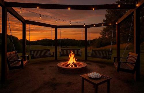 Ava House | Cozy Secluded Cabin with Games and Hot-tub in Sarahsville, Ohio
