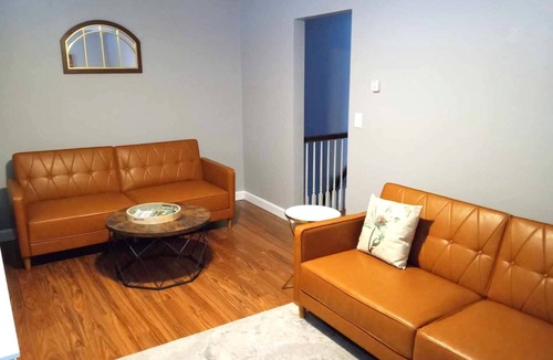 Charlevoix Apartment | Cozy second floor unit in the heart of Downtown Charlevoix, 1BR/1BA sleeps 4