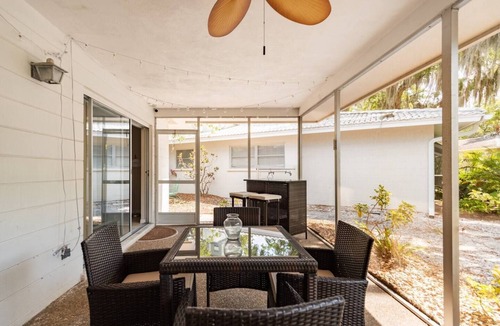 Siesta Key House | Cozy Siesta Key Beach Villa