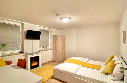 Kolonie Kleinmachnow Apartment | Cozy Souterrain-Flat with Sauna