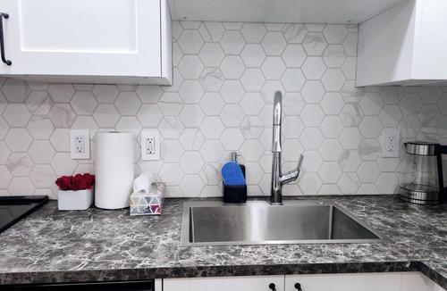 Bridlewood Apartment | Cozy & Spacious 1-bedroom apartment in SW Calgary with WiFi near Spruce Meadows