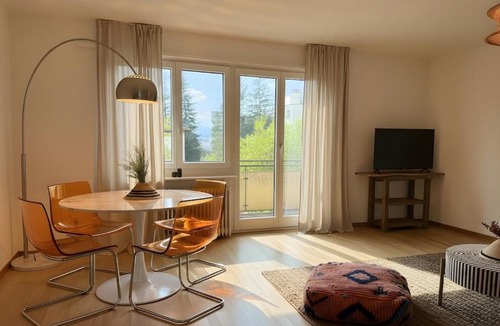 Dietikon District Apartment | Cozy Spacious Apartment near Zurich City with Balcony & Free Parking