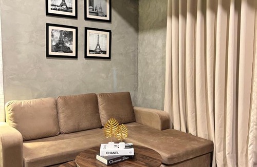 Kaunlaran Apartment | Cozy Spacious Hotel Type Condo with Smart TV and WiFi