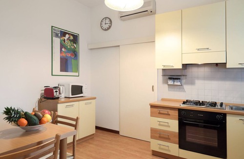 City Center Padova Apartment | Cozy spacious open space in Padua pedestrian area